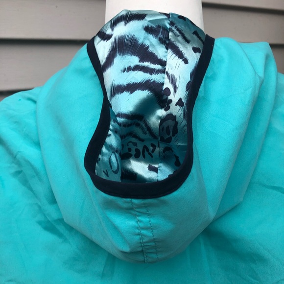 THREE HEARTS Jacket Sz PM - Picture 4 of 6